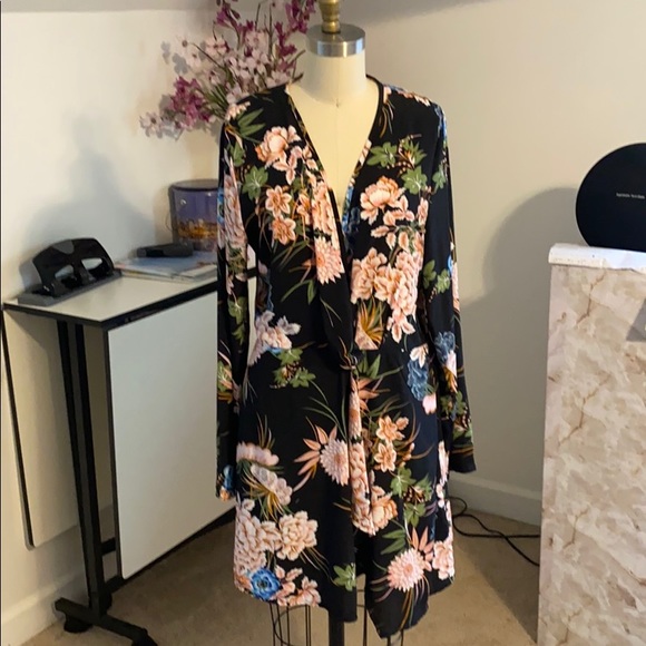 PrettyLittleThing Dresses & Skirts - Dress